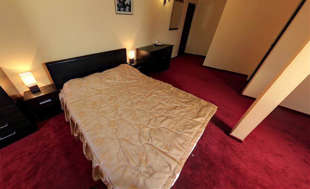 La Storia Guest House Piteşti Camera foto